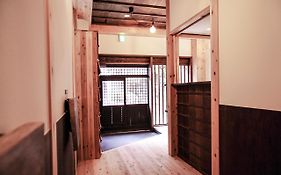 Poly Hostel 2 Namba